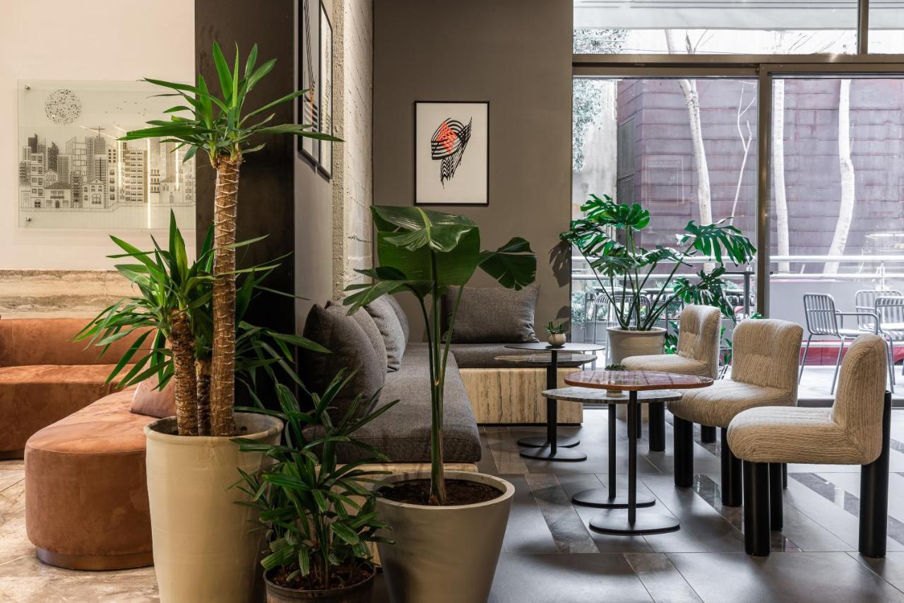 Zur Studios And Suites Beiroet Buitenkant foto