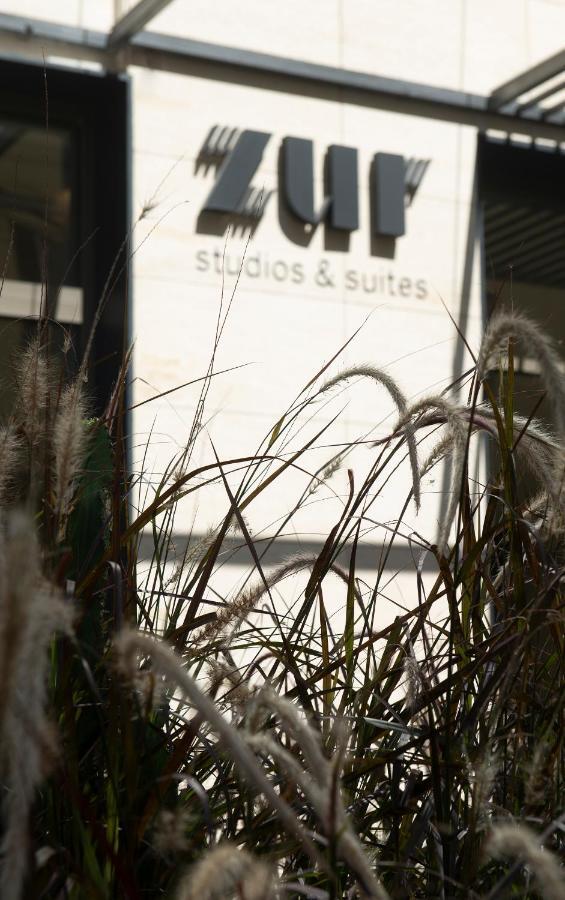 Zur Studios And Suites Beiroet Buitenkant foto